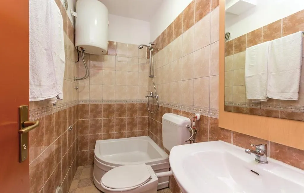 Villa Diana Pakostane 0*,