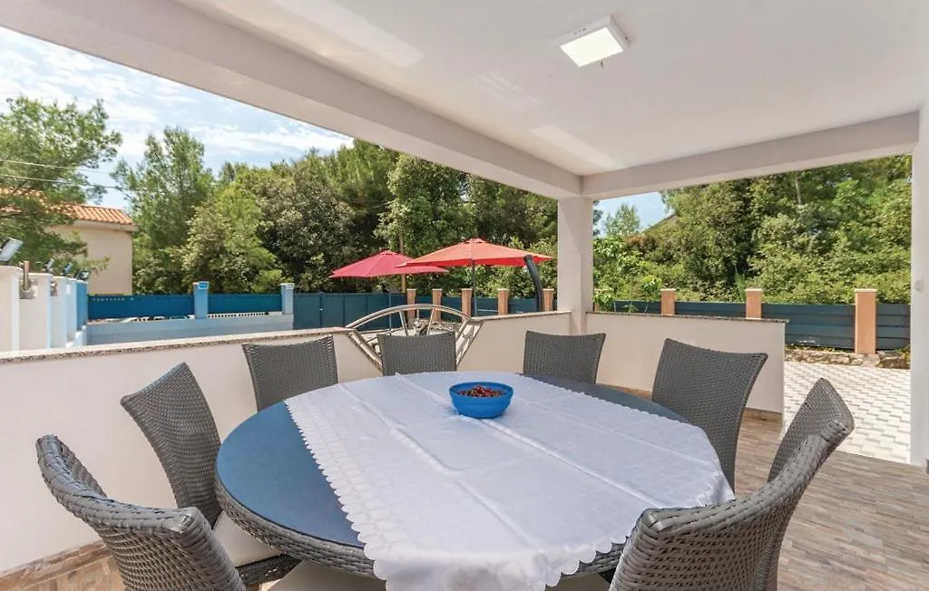 Villa Diana Pakoštane