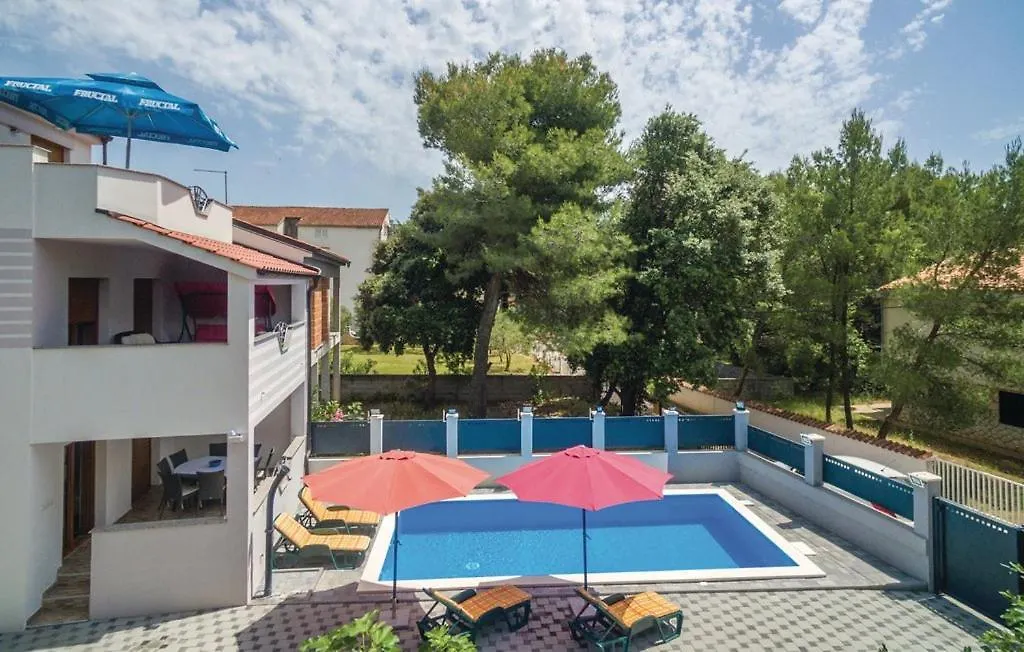 Villa Diana Pakoštane