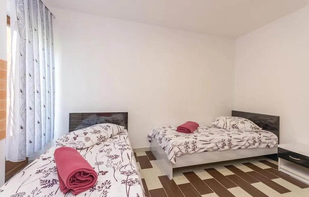 Villa Diana Pakostane Croatia